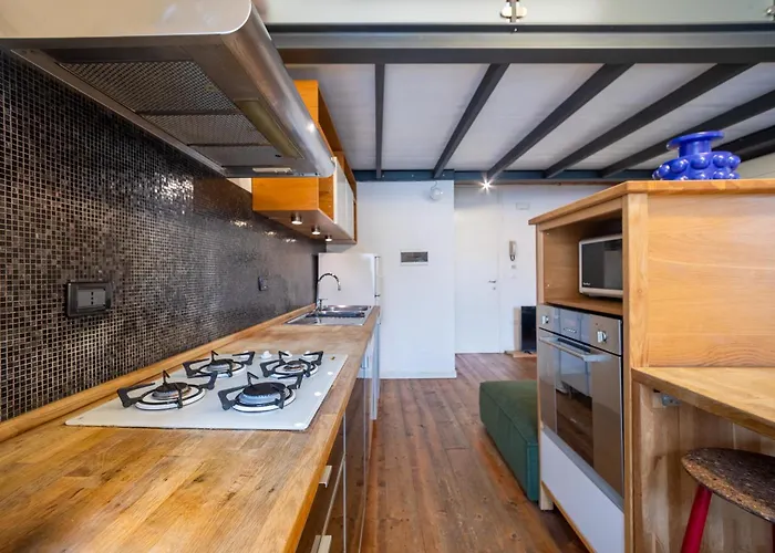 Elegant Loft - Center *